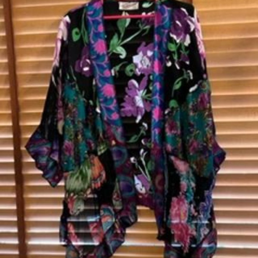 Multicolor Floral Print Sterling Kimono Wrap